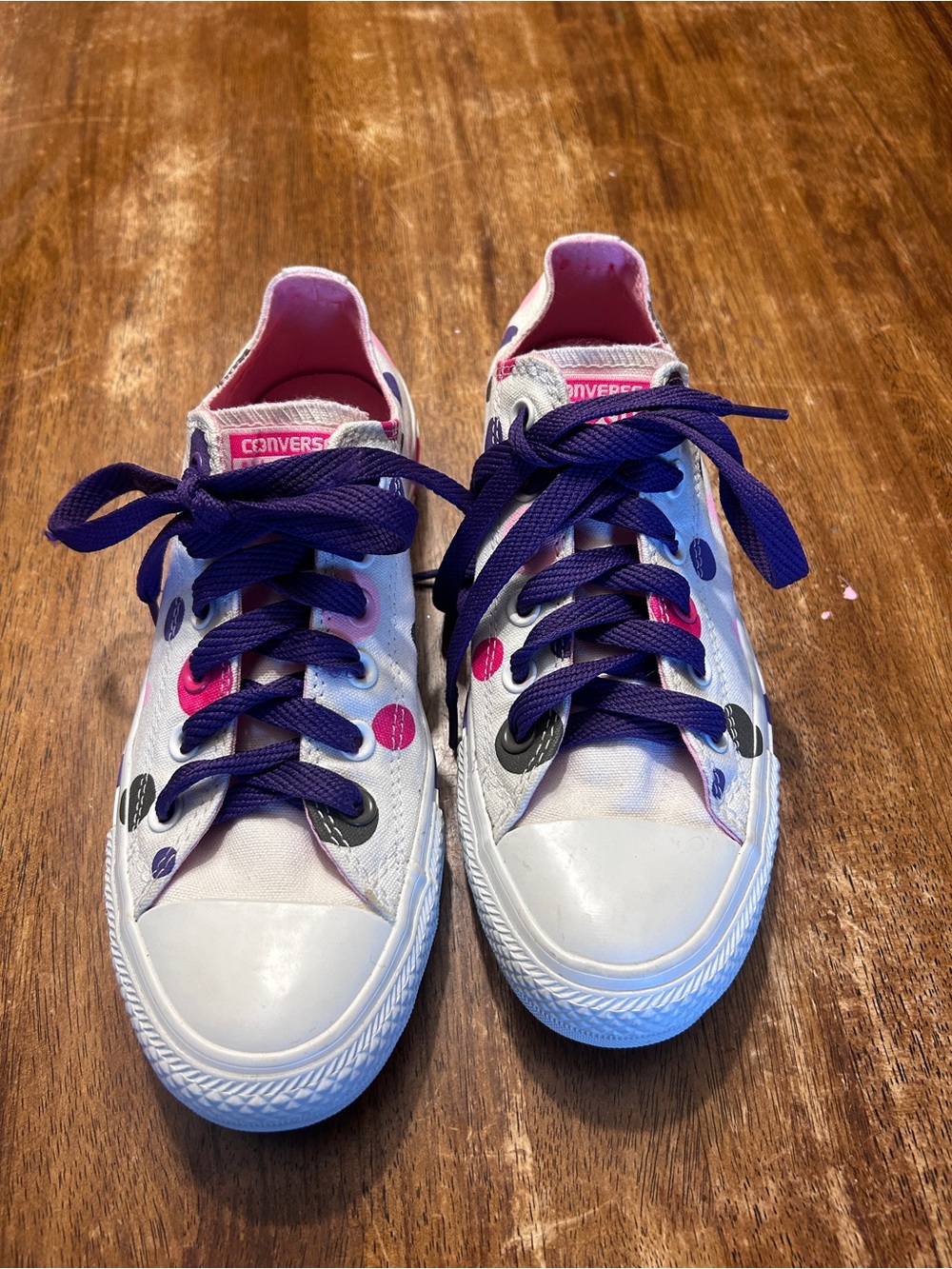 Converse Polka Dot Low Top Sneakers in Purple White and Pink